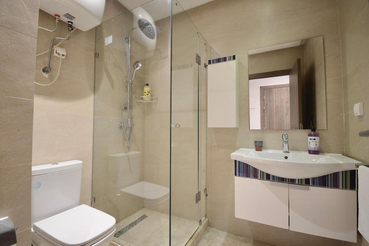 1br Studio-ac & Iptv-downtown Gueliz-perfect For 2 * Marrakesh