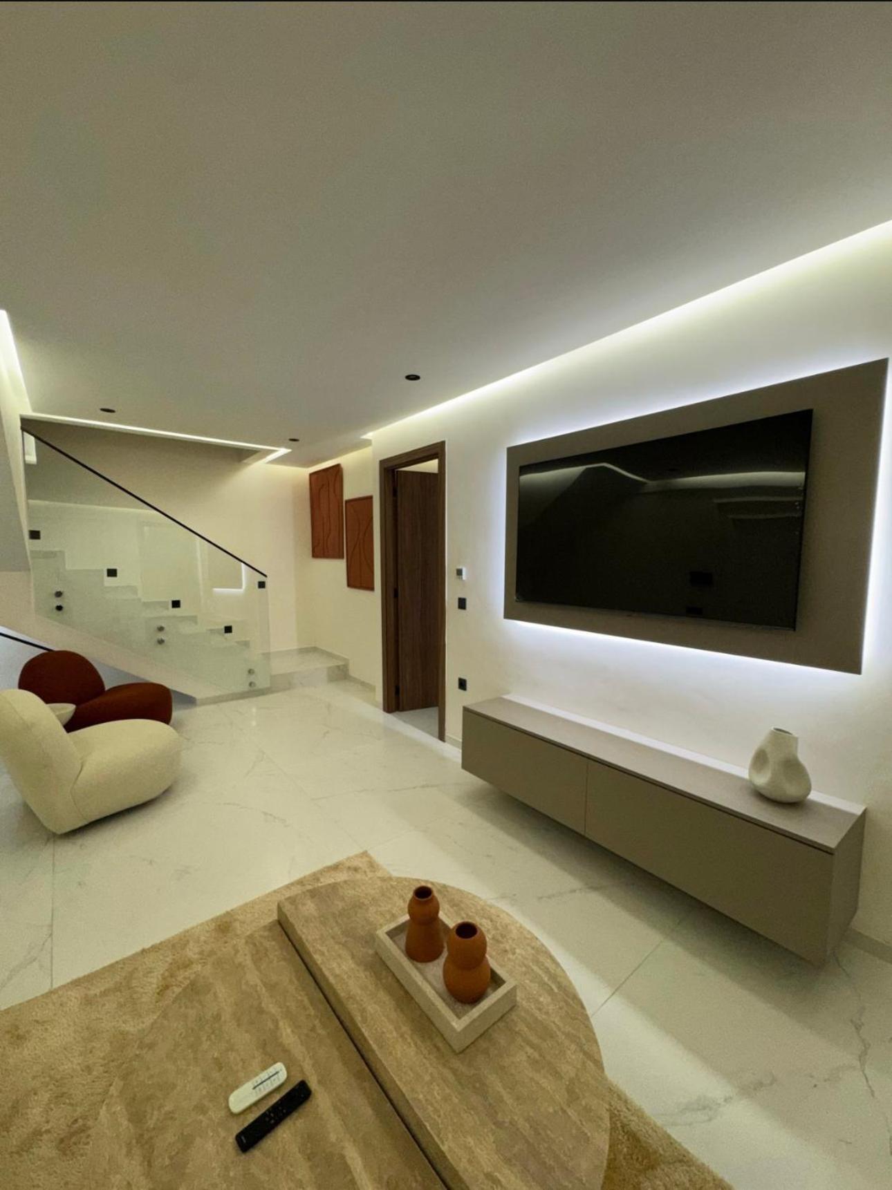 Triplex De Luxe Ocra Piscine Privee Villa *