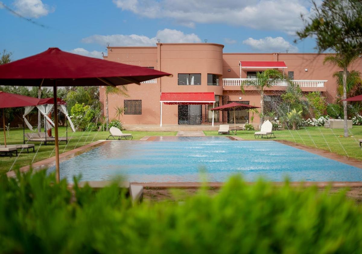 Targait Villa *