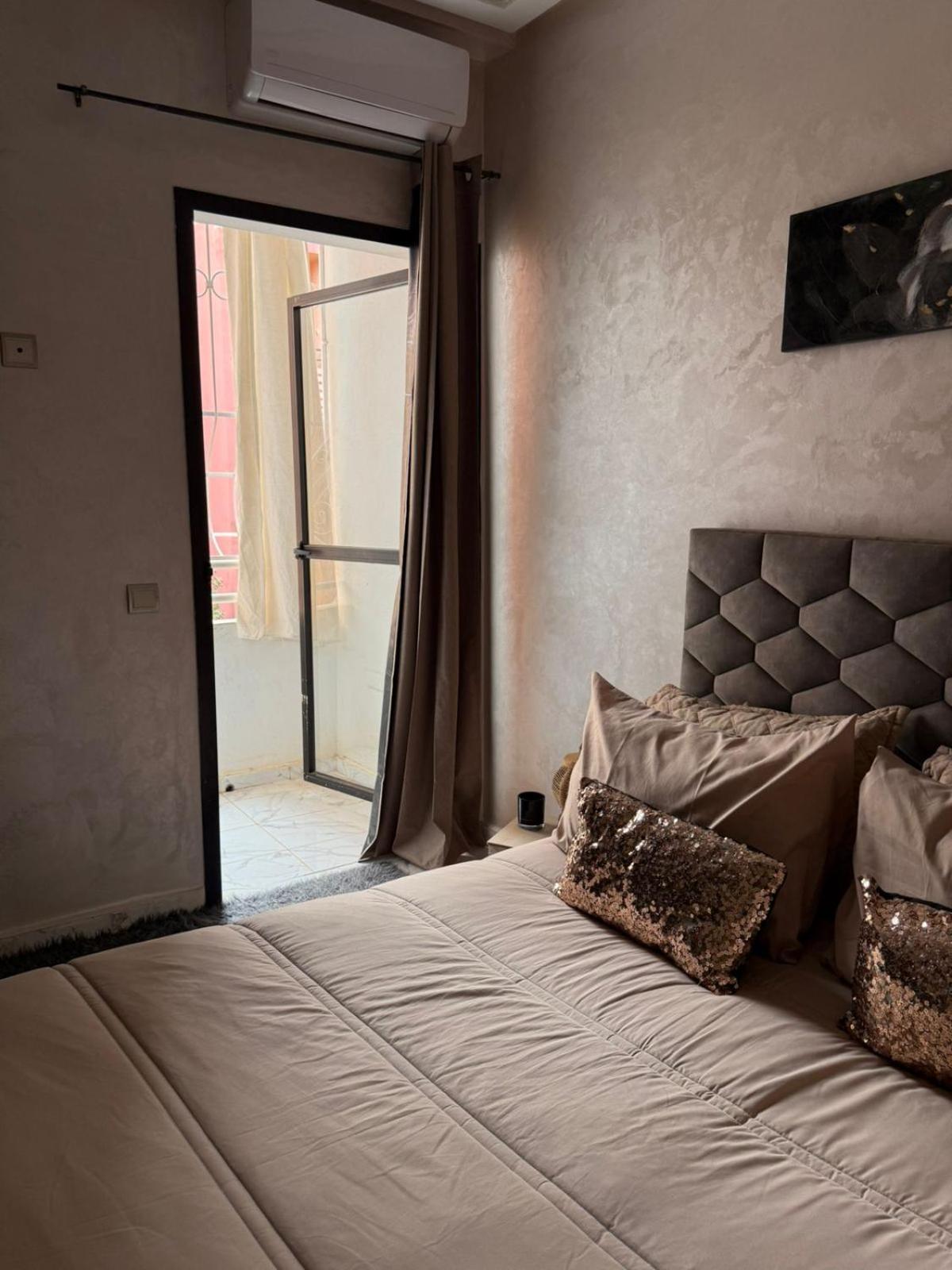Cozy In Shams Almadina *