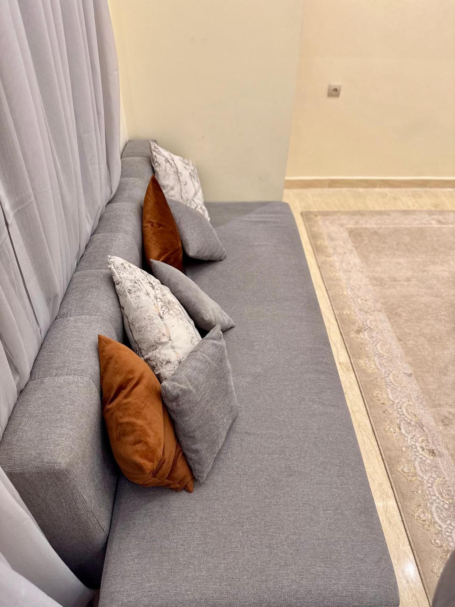 Appartement The Cosy Duplex With Gym Access & Near Mall, Palooza