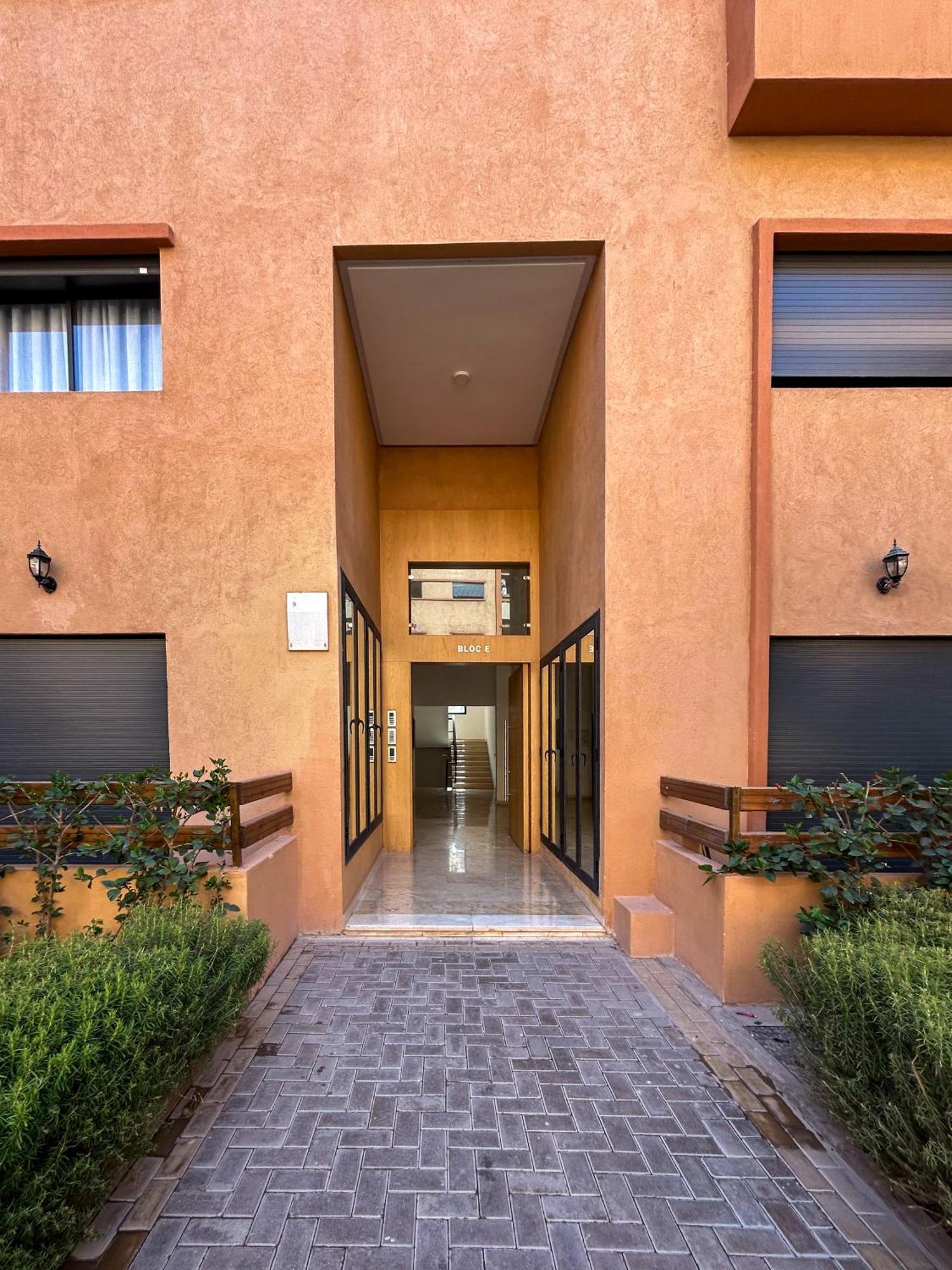 Apartment Menara Prestige Duplex 4br With Pool Access *