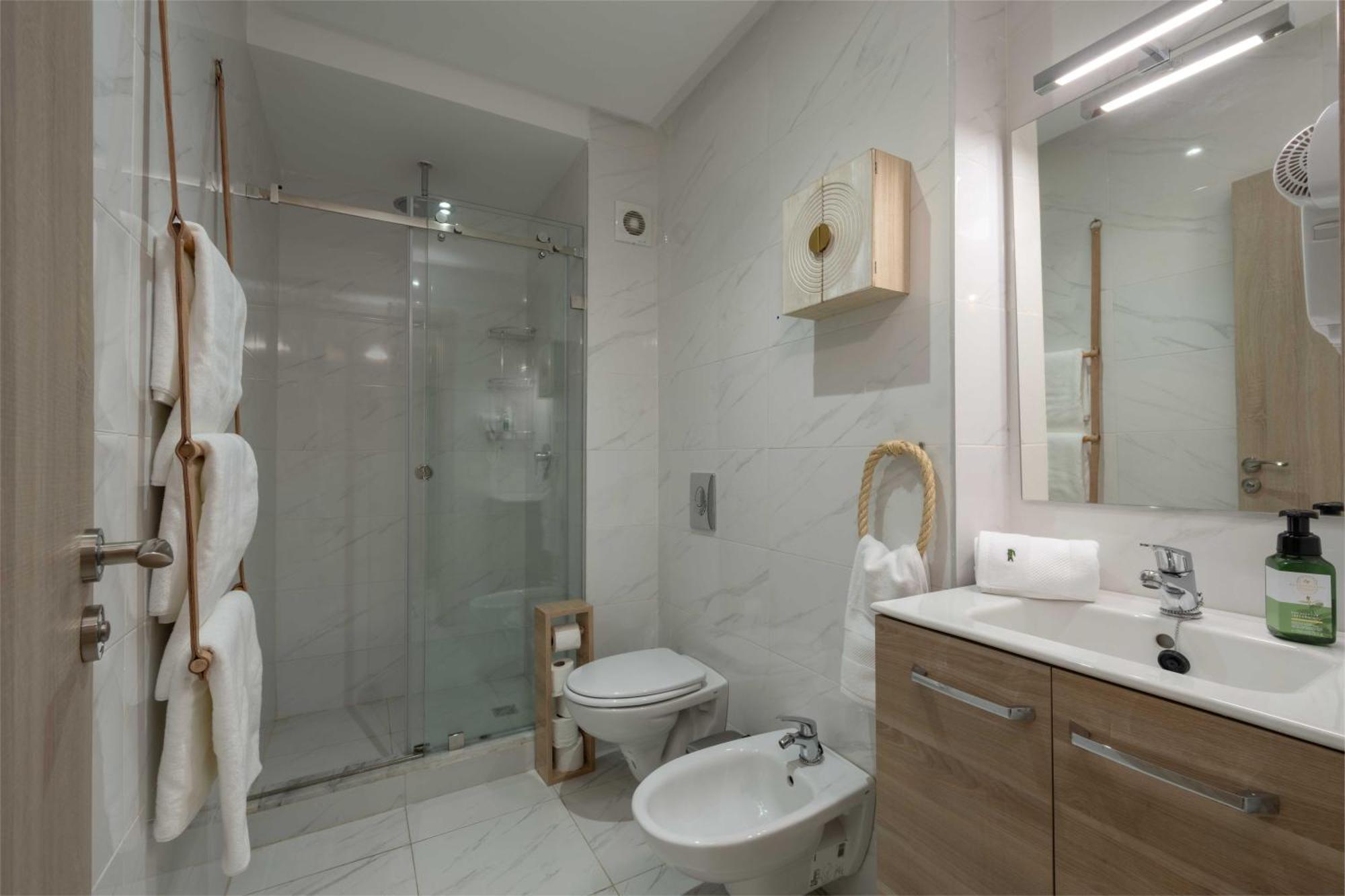 Luxury, Cozy & Swimming Pool, Wifi Apartment Marrakesch