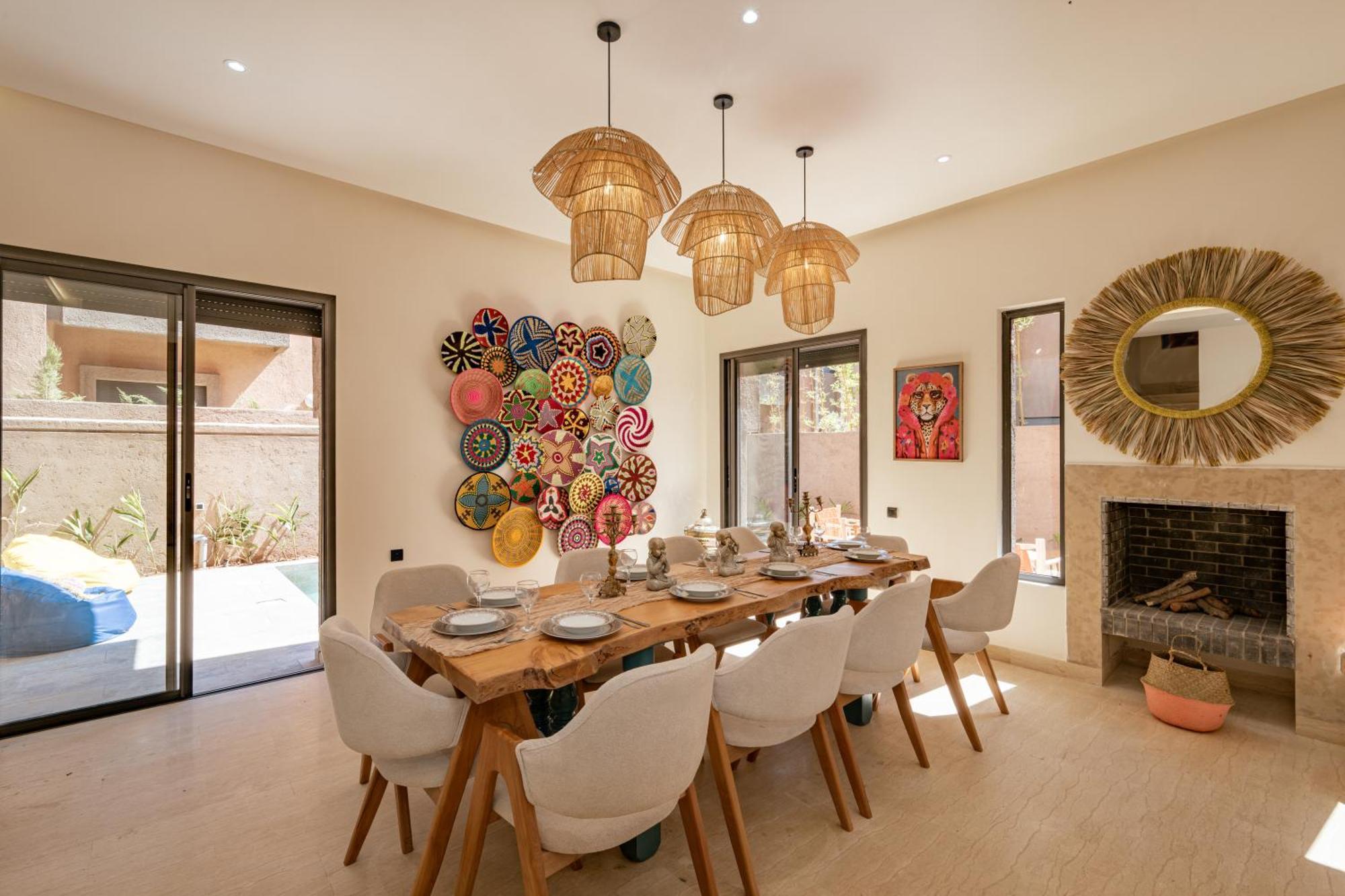 Villa Secret Oasis - 4 Bedroom Rooftop, Pool&ac - Up To 10 Guests