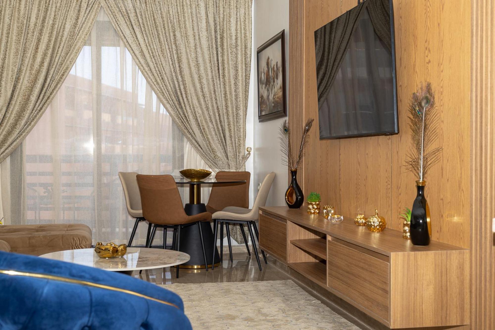 Opera 160 A Appartement *