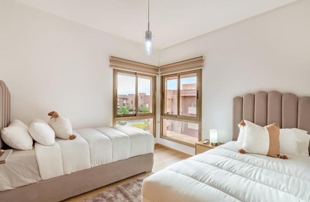 Prestigia Golf Resort Luxury Apartamento *