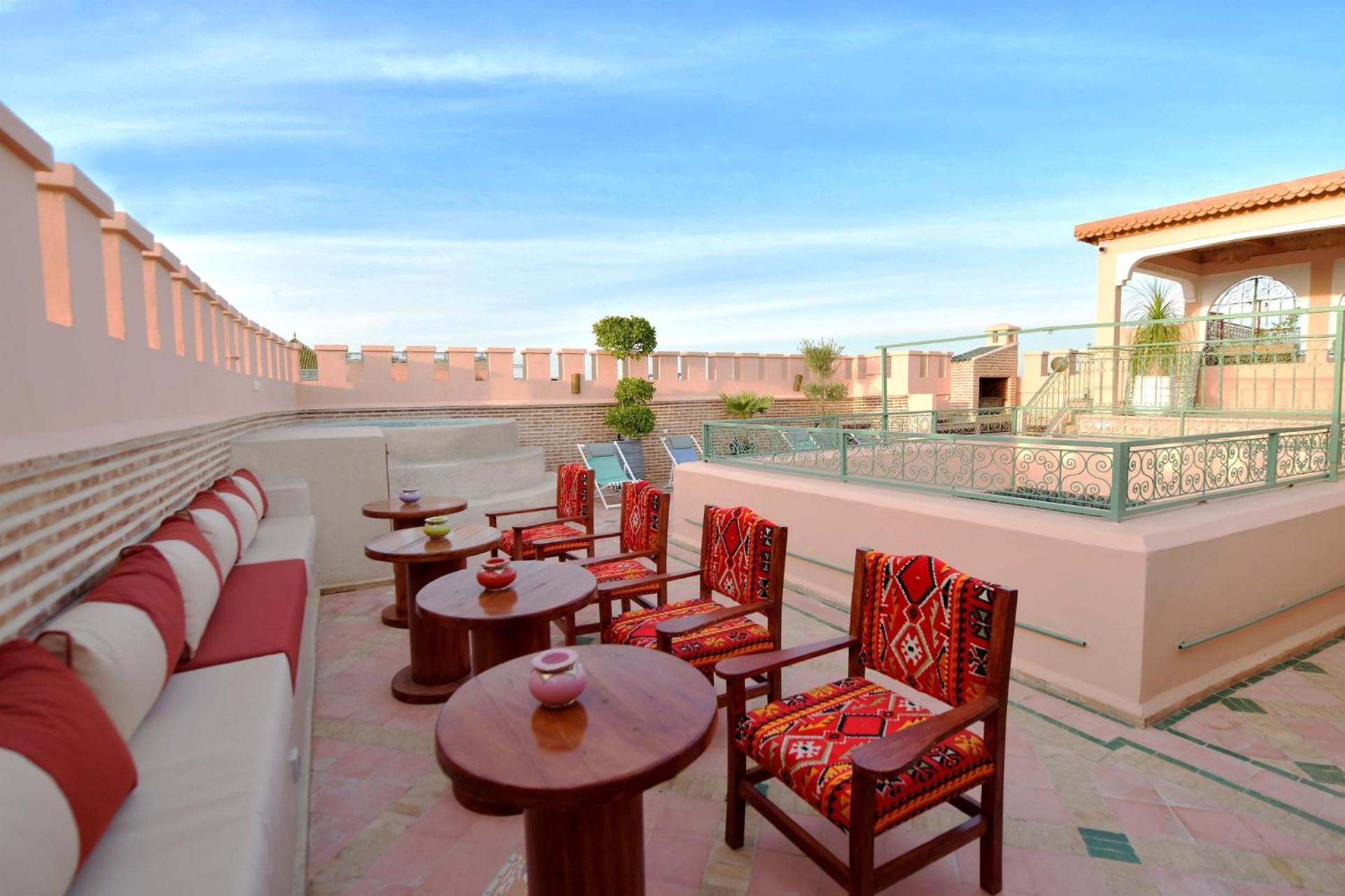 Riad Zina Rose 89