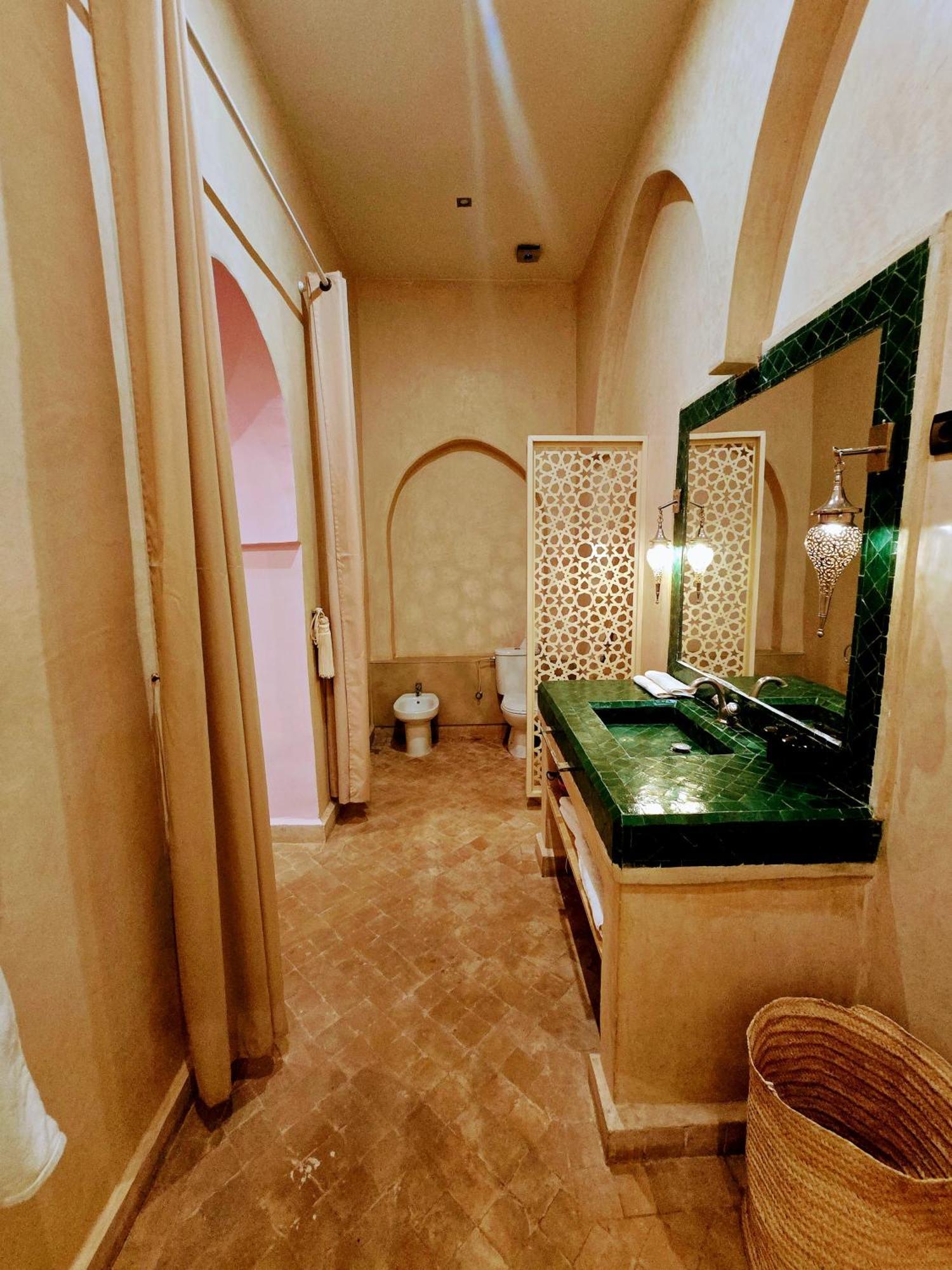 Hotel Le Medina Privilege And *
