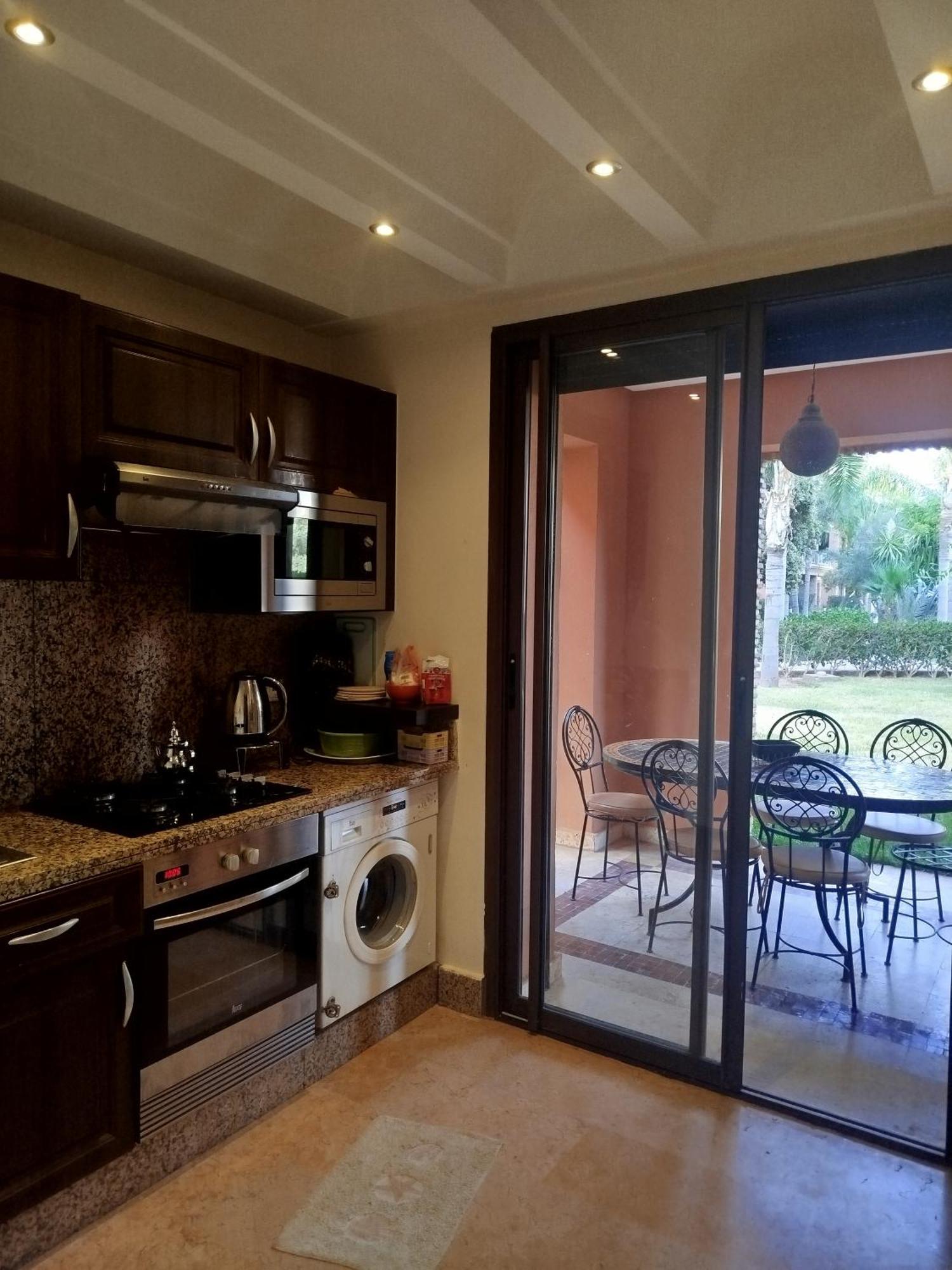 Avec Grande Piscine & Terrasse