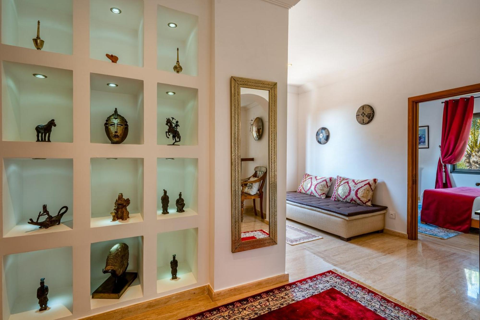 Villa Simari Palmeraie Marrakech Nouveau! Petit Dejeuner Compris-entierement Renovee-superbe Piscine Privee Chauffee-personnel De Maison Inclus-grand Jardin De 2000m2-terrain De Petanque-ambiance Typique Berbere-havre De Paix Marrakesh