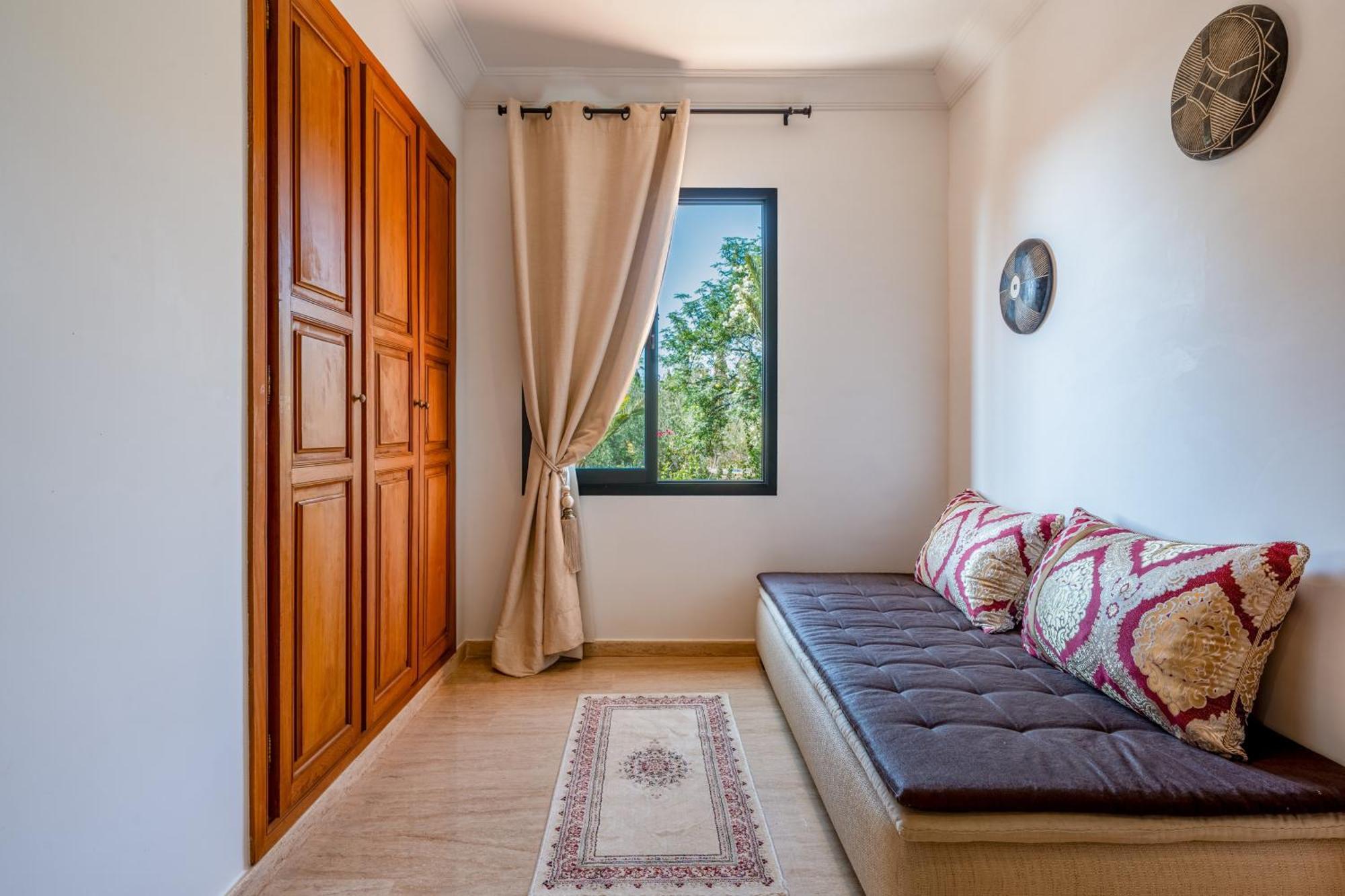 Simari Palmeraie Marrakech Nouveau! Petit Dejeuner Compris-entierement Renovee-superbe Piscine Privee Chauffee-personnel De Maison Inclus-grand Jardin De 2000m2-terrain De Petanque-ambiance Typique Berbere-havre De Paix *