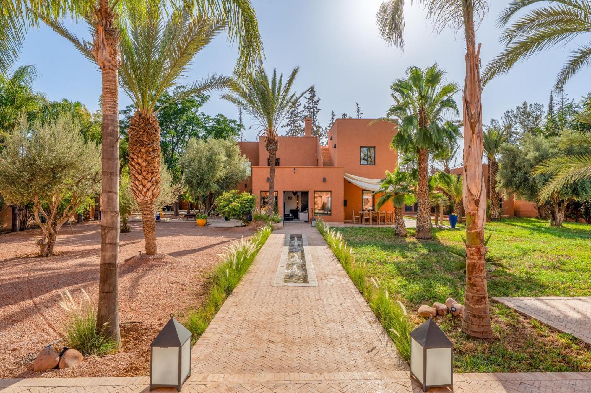 Simari Palmeraie Marrakech Nouveau! Petit Dejeuner Compris-entierement Renovee-superbe Piscine Privee Chauffee-personnel De Maison Inclus-grand Jardin De 2000m2-terrain De Petanque-ambiance Typique Berbere-havre De Paix Villa Marrakesh