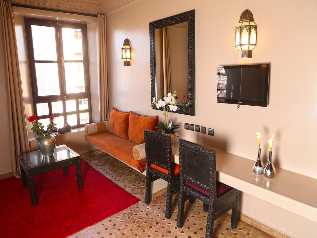 Fashion Hotel