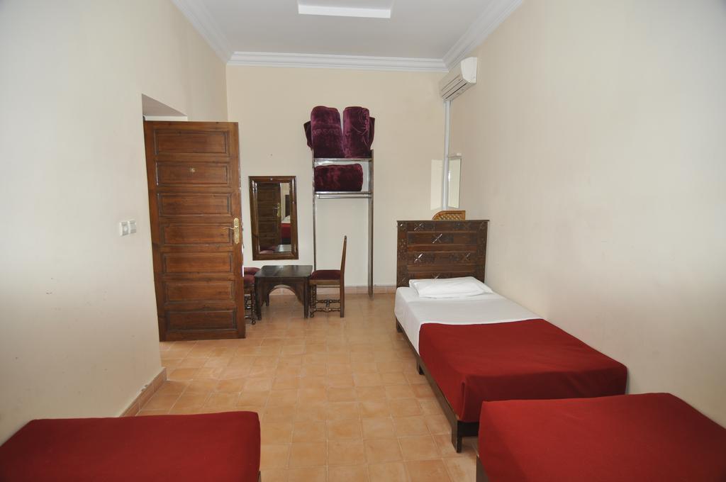 Hotel Cecil
