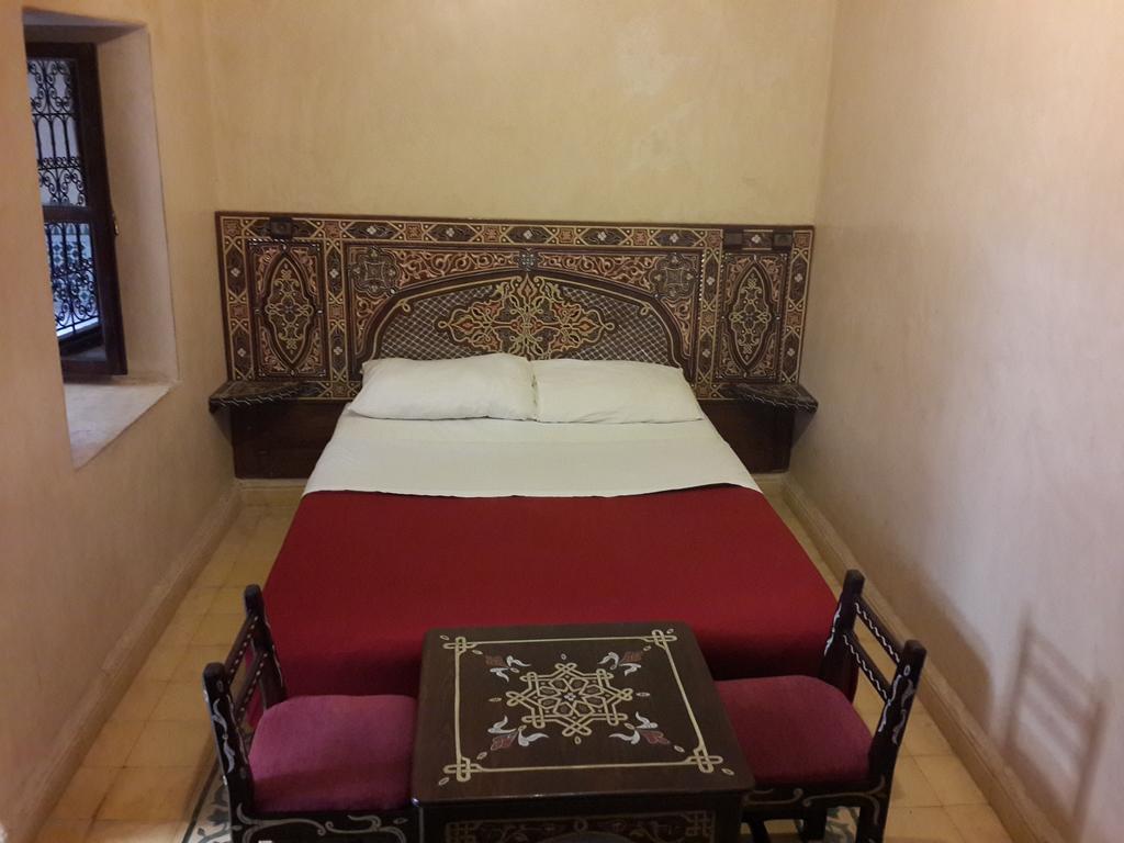 Hotel Cecil 2*