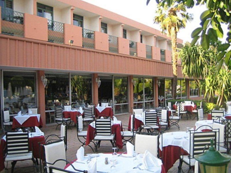 Hotel Chems 4*