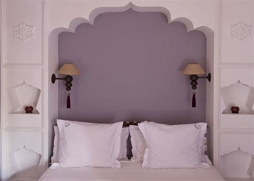 Dar Silsila 4*