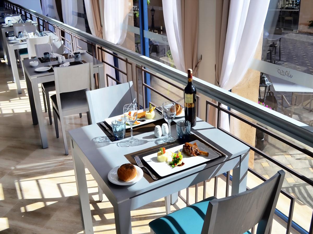 Wazo Hotel