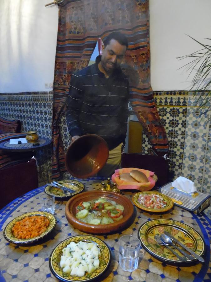 Tiziri Riad 3*