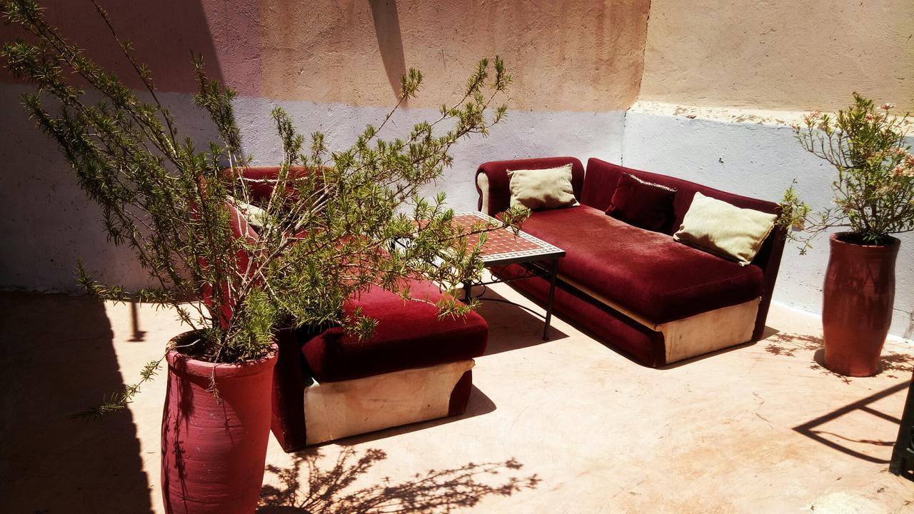 63 Riad