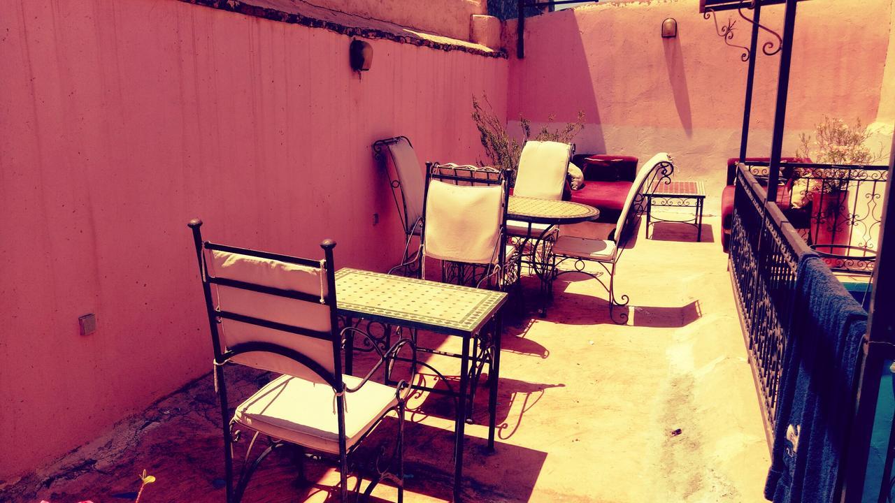 63 Riad