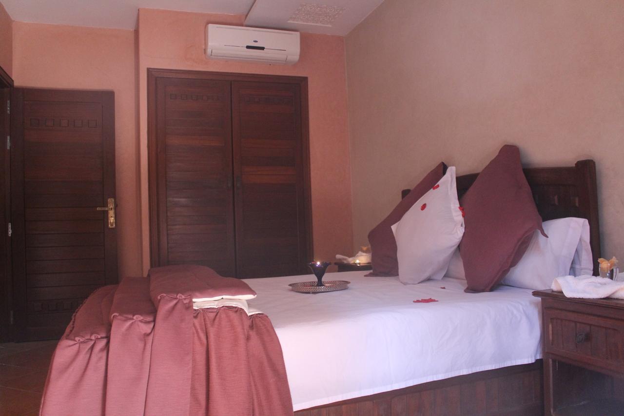 Palace Aparthotel 3*