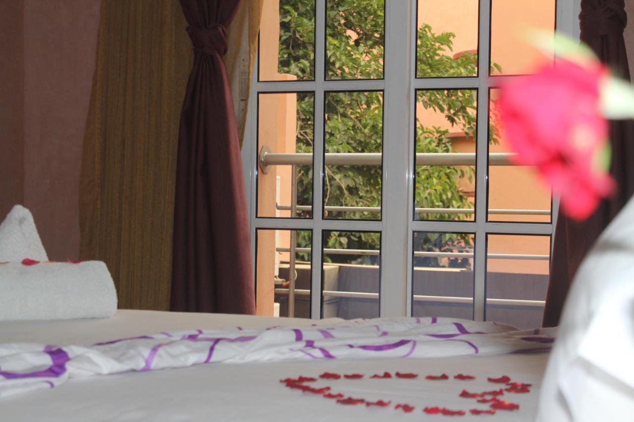 Aparthotel Palace 3*