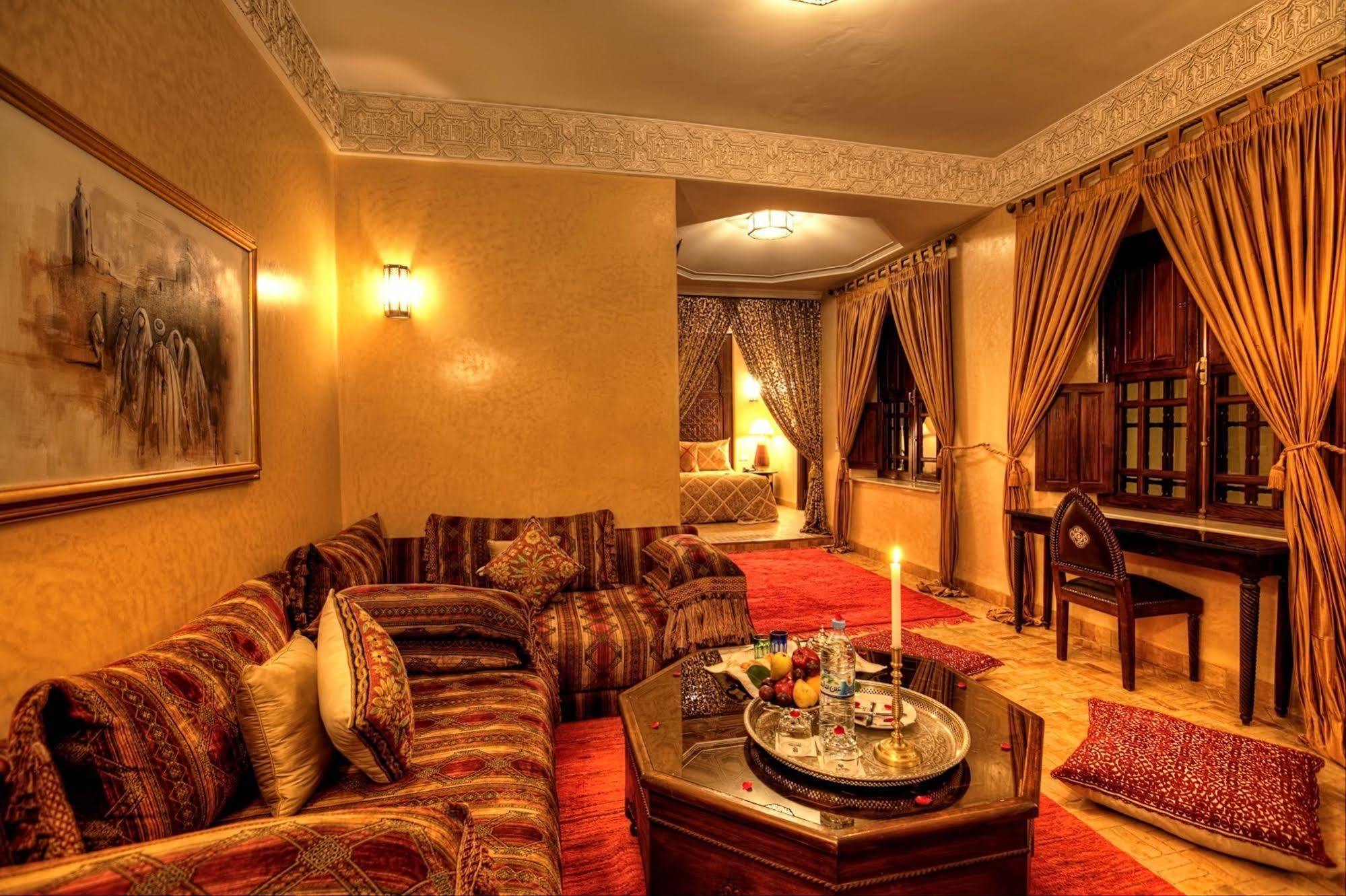 Kniza Riad