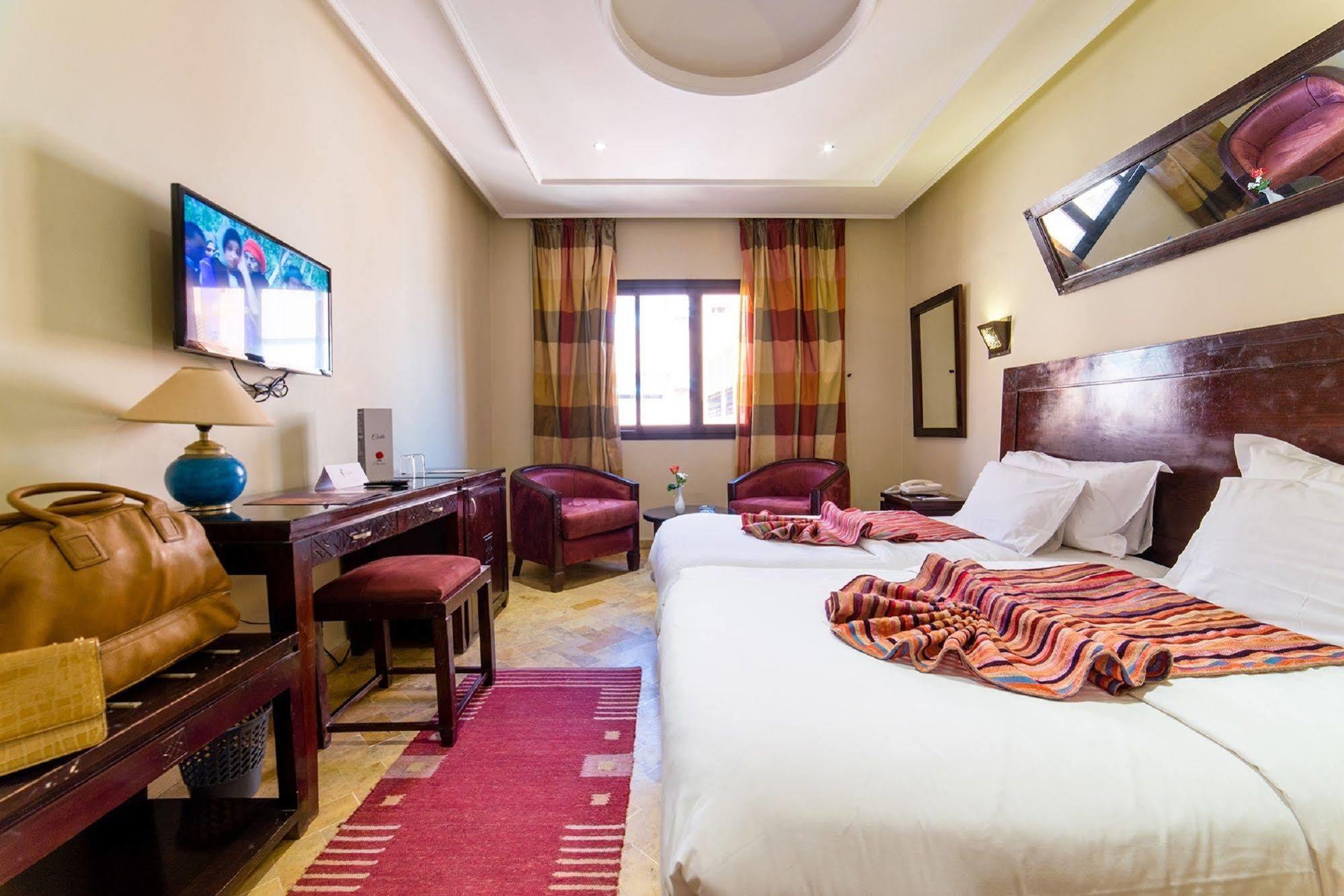 Les Trois Palmiers 3* Marrakesh
