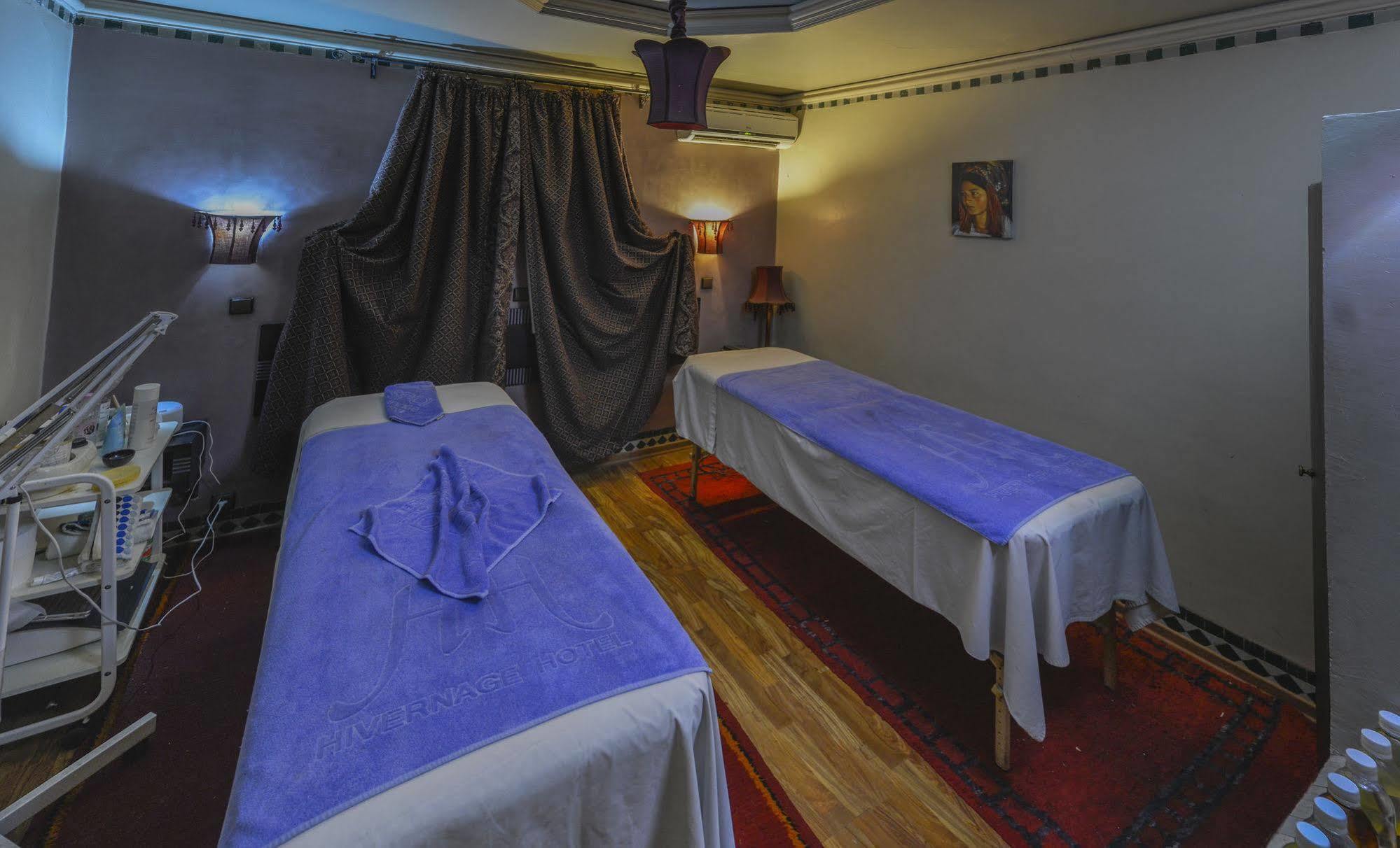 Islane Hotel 3*