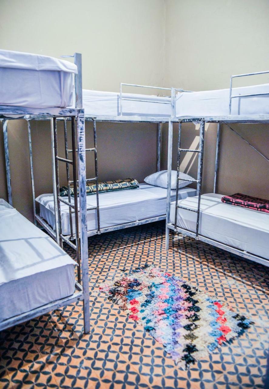 Auberge de jeunesse Oasis *