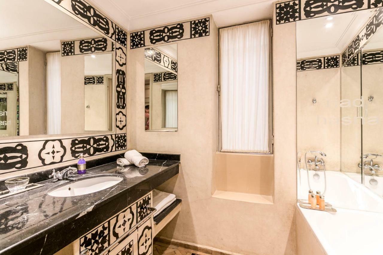 Riad Hasna Espi & 4*