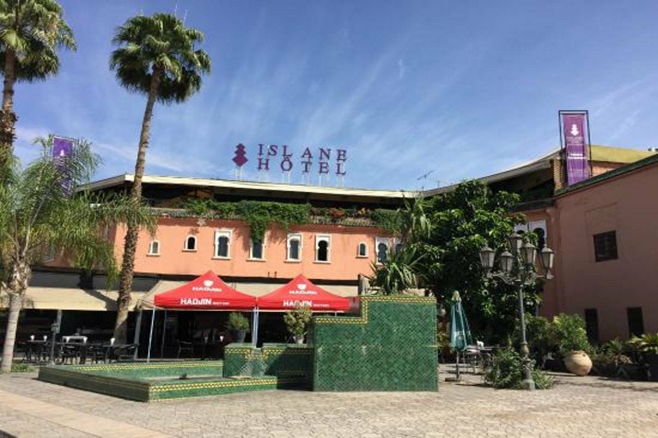 Islane 3*