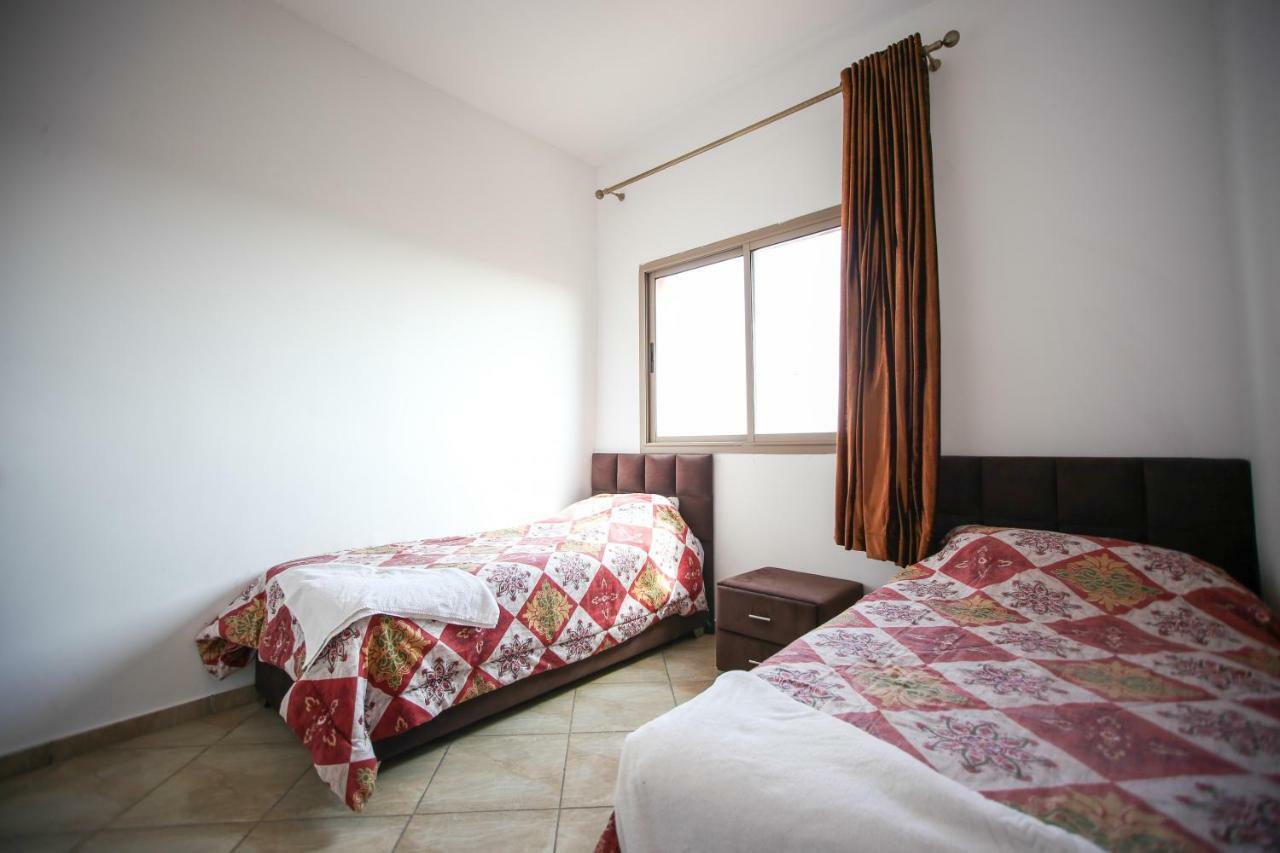 Apartment Entoure De Verdure, Grande Piscine *