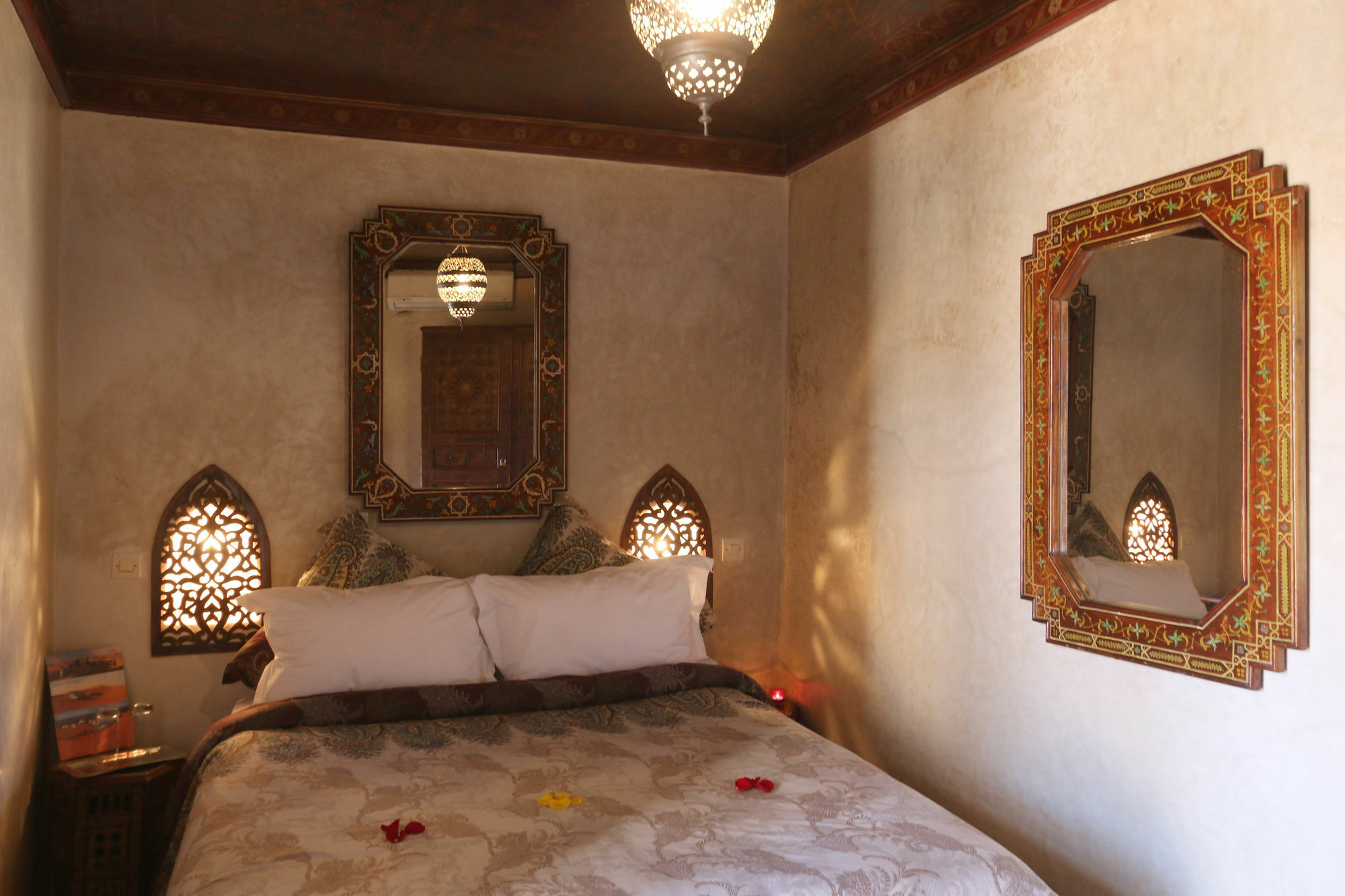 Bed & Breakfast Jaune Safran Entire House 4*