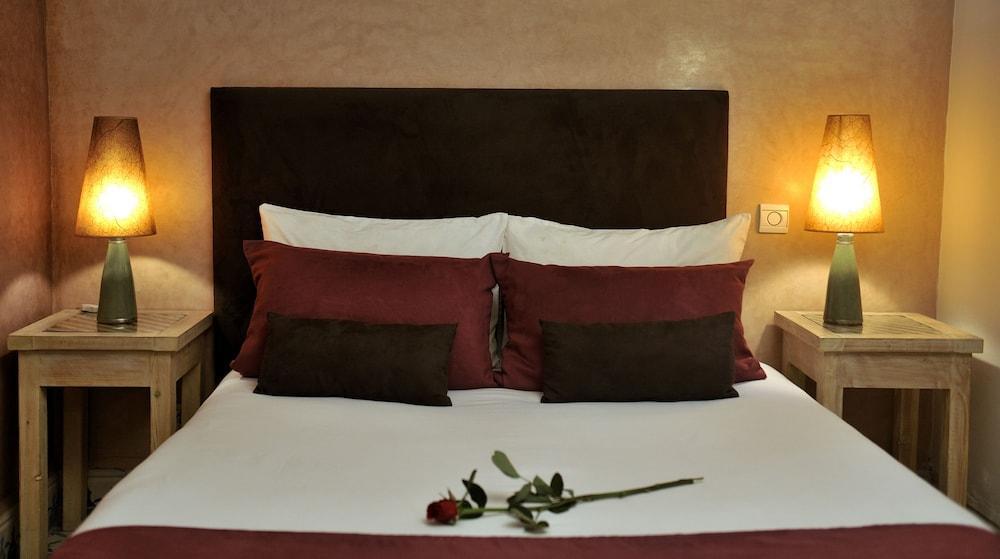 Riad L'heure D'eté 4*
