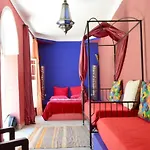 So Chic Riad