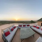 Atlas Exquisite