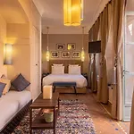 Superbe Villa Y - Calme & Surete - Piscine Privee & Gouvernante