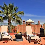 Riad L\'Aziza