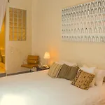 Le Petit Paradis