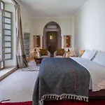 Riad Talaa12