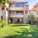 Atlas View With Garden- Appt In Prestigia