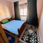 Julie\'S Private Apartment
