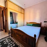Julie\'S Private Apartment