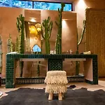Lodge K