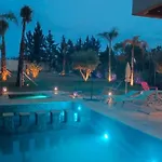 SOMPTUEUSE VILLA PISCINE ARGAN GOLF- FIBRE OPTIQUE - NETFLIX - GOUVERANTE - Petit déjeuner inclus
