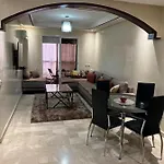 Luxuary Appartment In The City Center