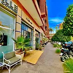 Central Aparts 2 Ch Salon -Only Familys-