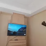 Appartement Avec Espaces Verts Et Piscine
